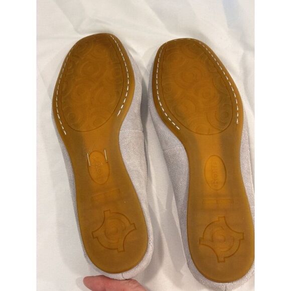 Born Suede Leather Grey Ballet Flats Size 6 EUC w/ Bow Classy and Comfortable - Picture 8 of 8